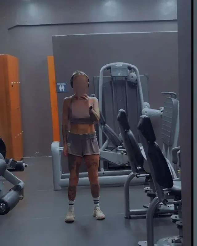 Sabrina - Image 3